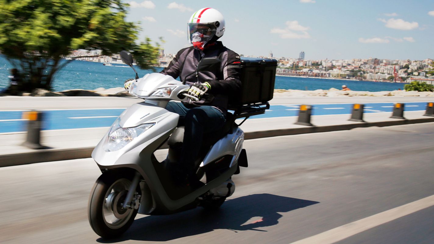 Hafta Sonu Moto Kurye